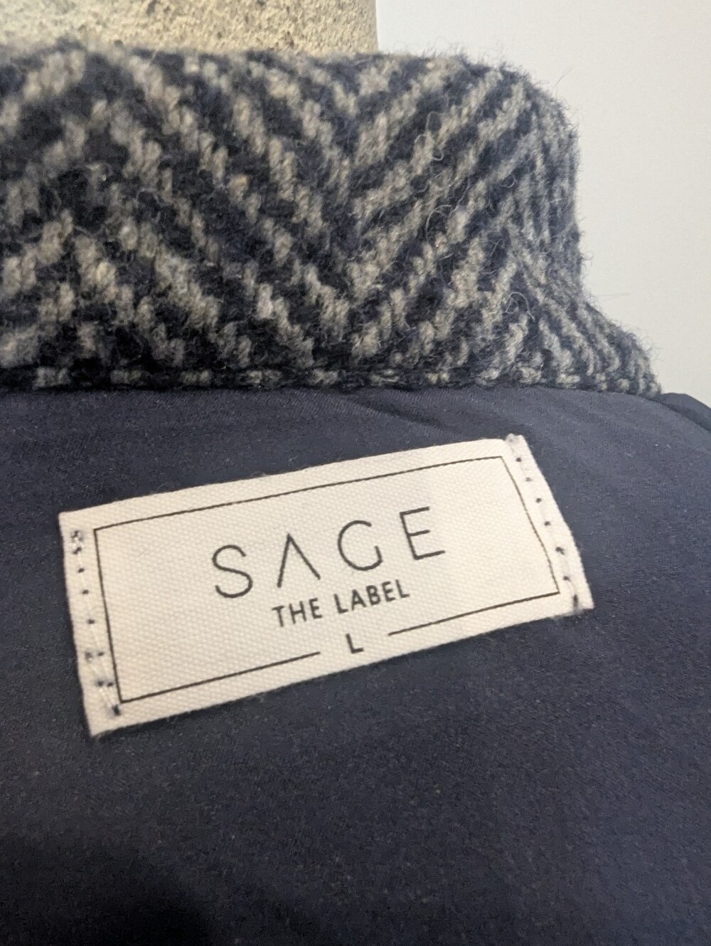 Sage The Label Jacket Women Gray Wool Blend Cropped Herringbone Tweed size L - Picture 10 of 10